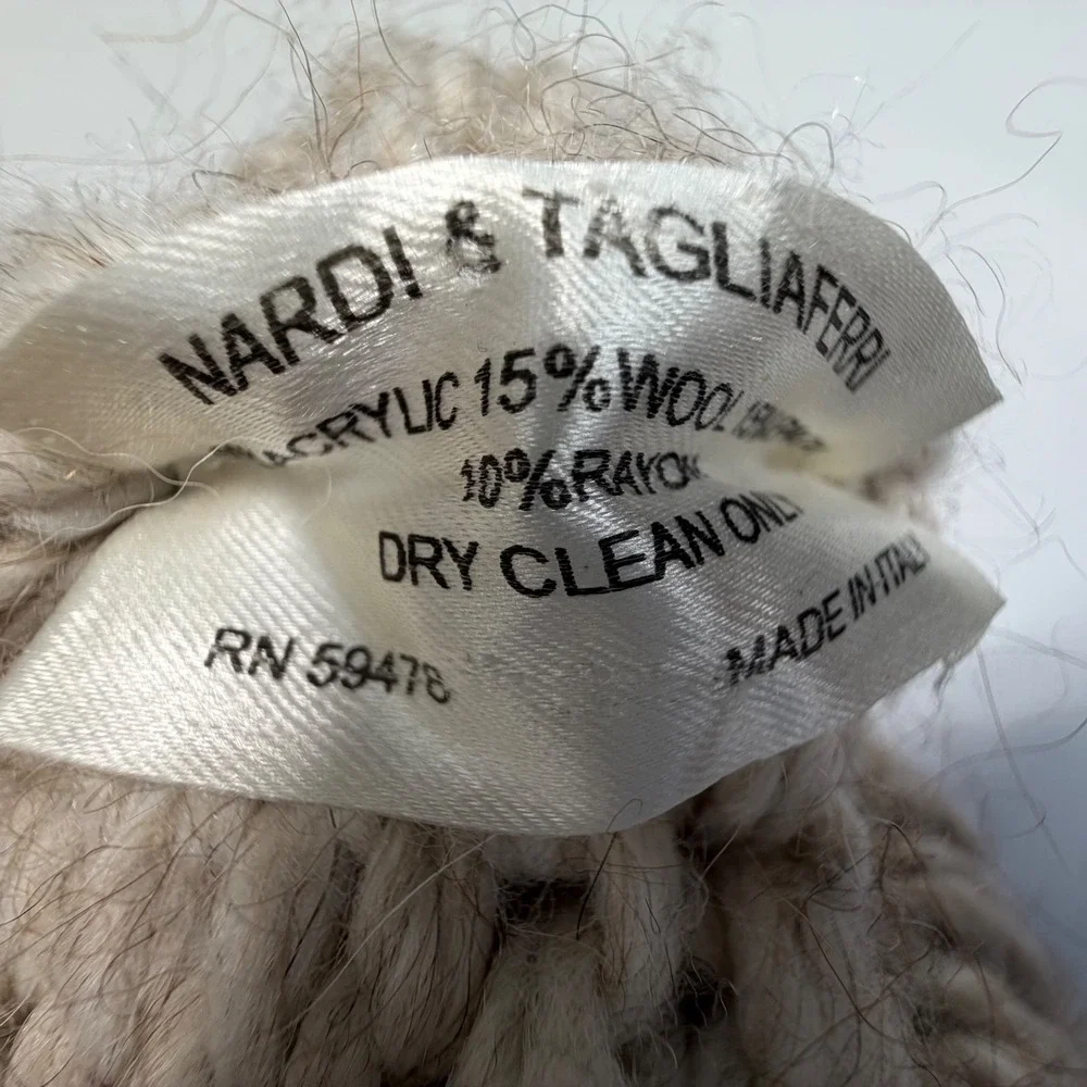 Nardi & Tagliaferri Chunky Knit Wool Alpaca Pom Beanie |‎ Made in Italy | Cream